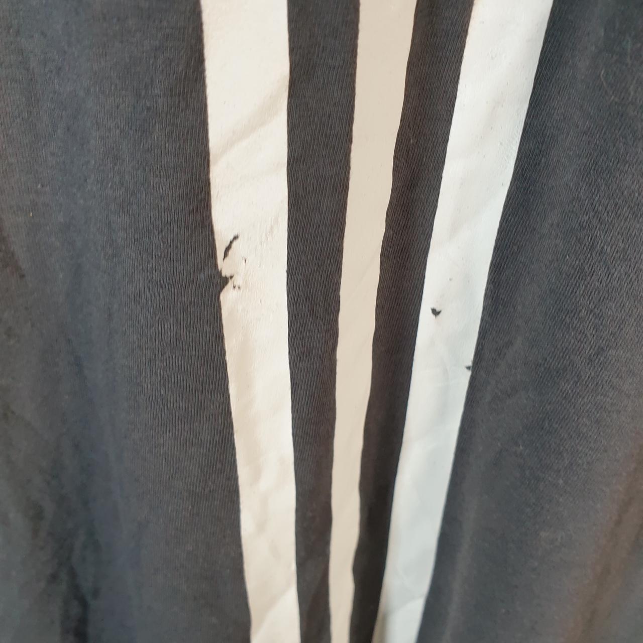 Vintage Adidas Spellout T Shirt Shirt Men’s Large Grey Three Stripes Logo Athletic C9695