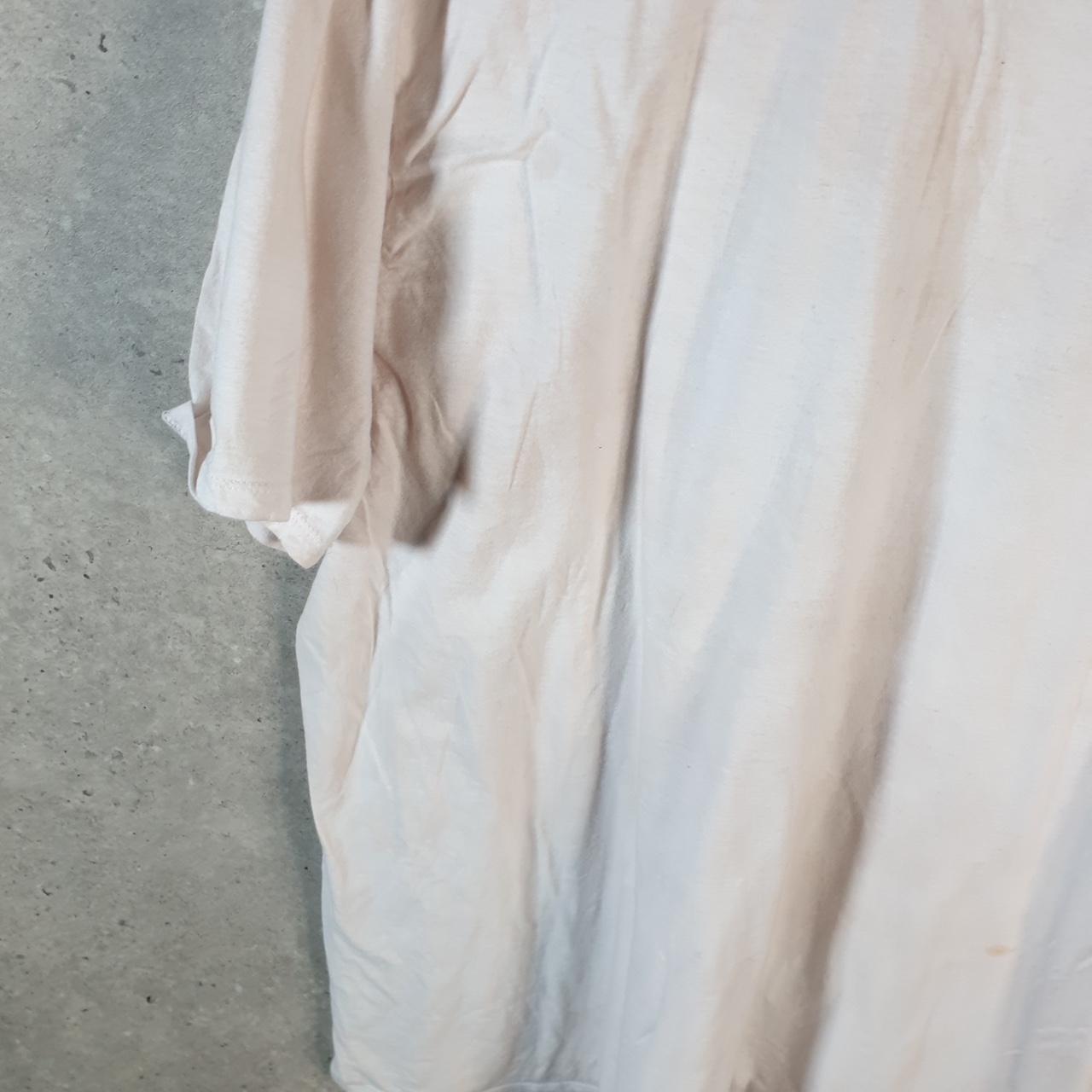 Vintage Nike PSNK Roarasone Athletics T Shirt Men’s XL White Swoosh Logo