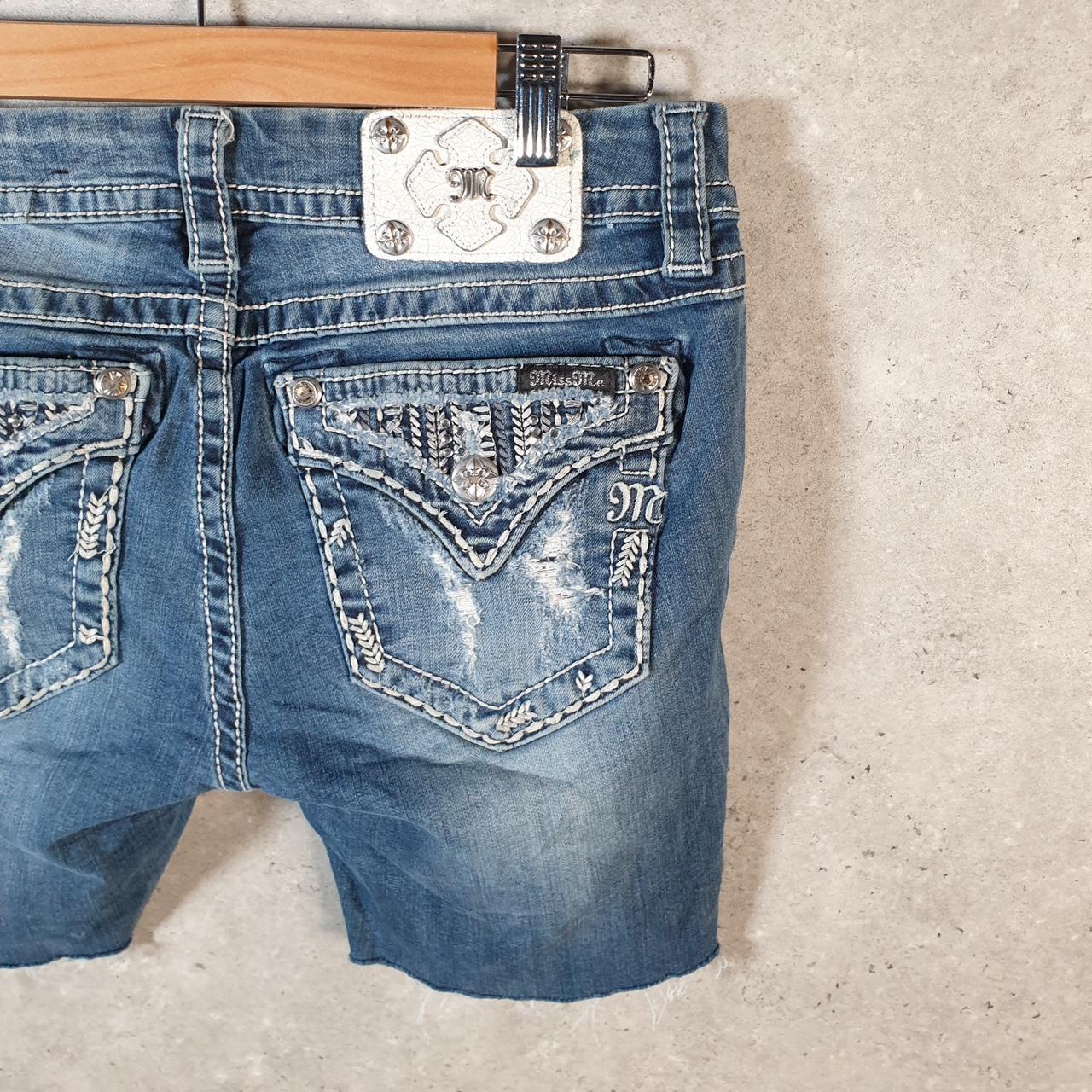 Vintage Miss Me Baggy Y2K Hip Hop Jeans Shorts Jorts Womens W29 Blue Denim Low Rise