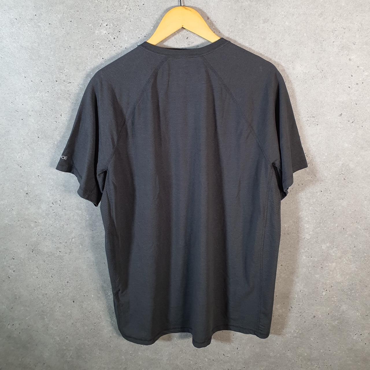 Vintage Carhartt Pocket T Shirt Men’s Large Grey Workwear Chore Utility Relaxed Fit C9233