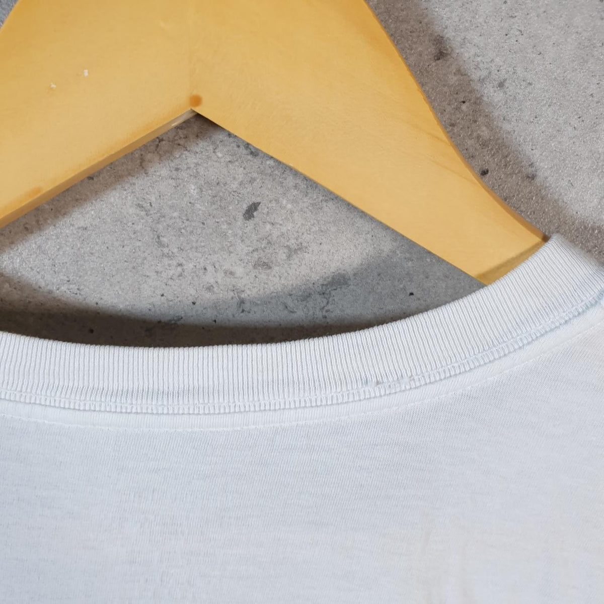 Vintage Calvin Klein Blank T Shirt Men’s XL White Casual Sports