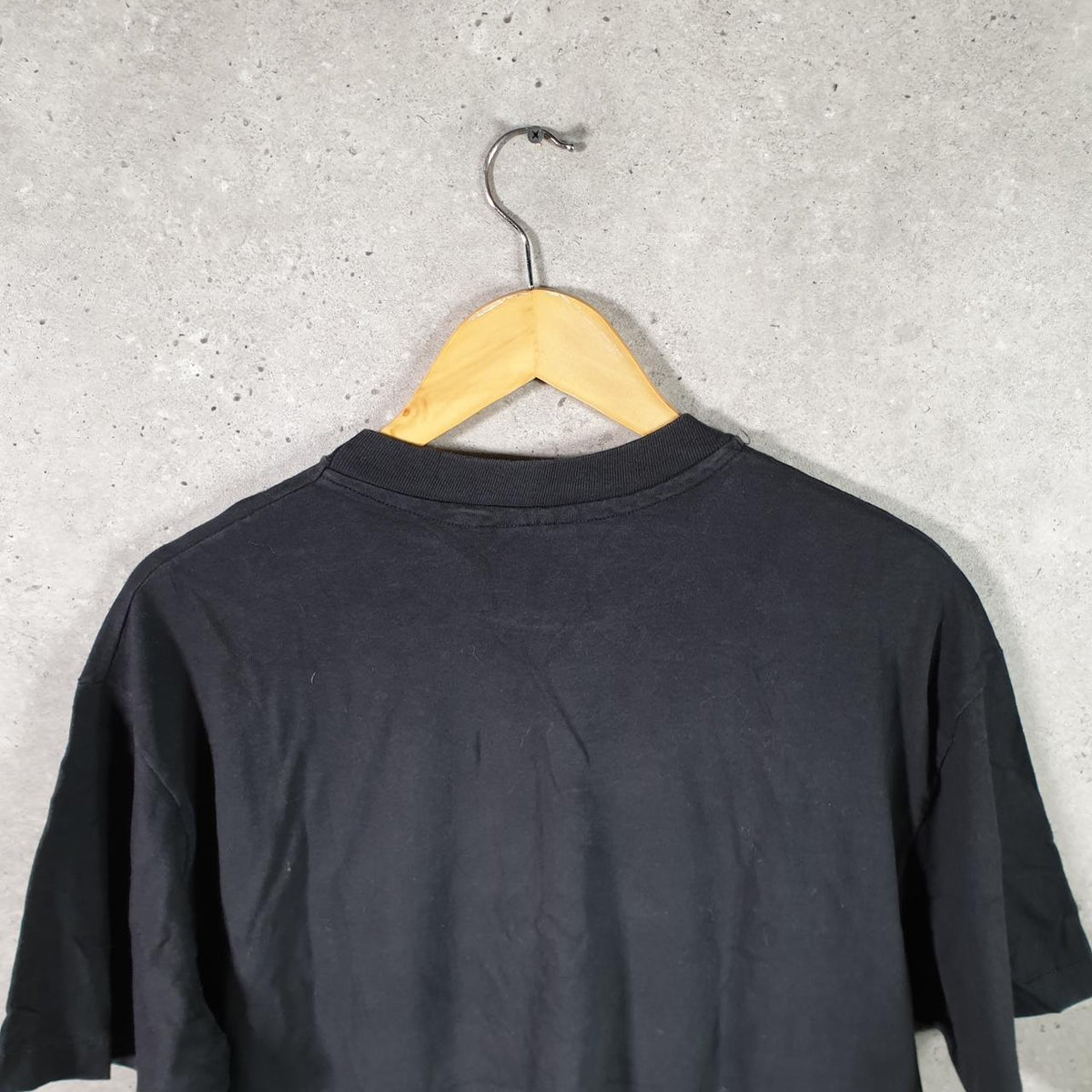 Vintage Hanes Beefy California School 90s USA Single Stitch T Shirt Men’s Large Black Big Fish Vintage