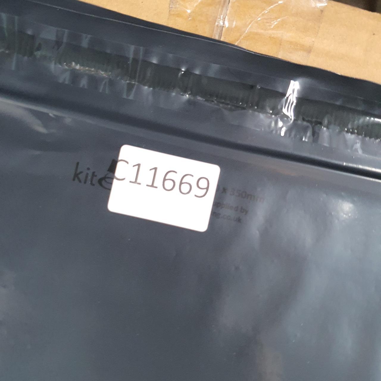 Vintage Lacoste Polo Shirt Men’s Large Yellow Classic Fit Embroidered Logo