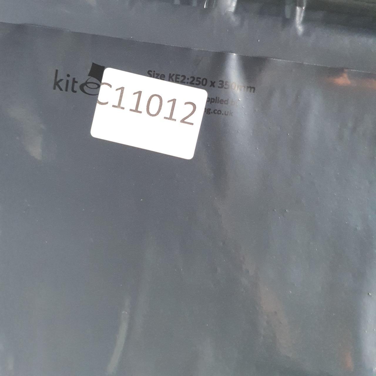 Vintage Vans Off the Wall Spellout T Shirt Men’s Small Burgundy Classic Fit Casual