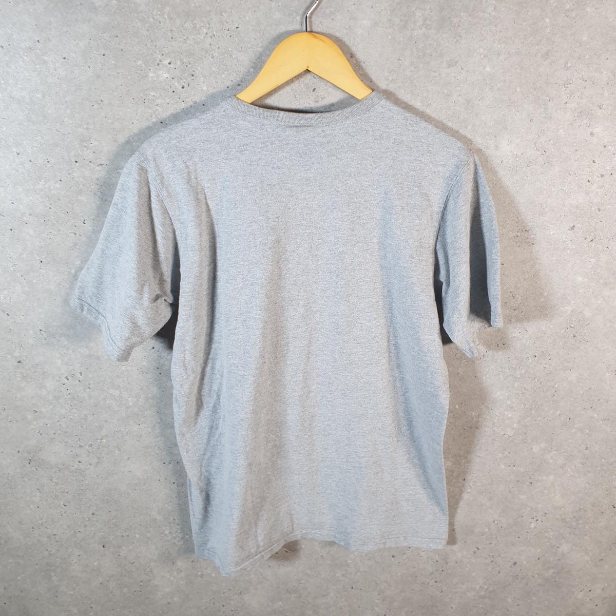 Vintage Champion 90s Spellout T Shirt Men’s Medium Grey USA Athletic