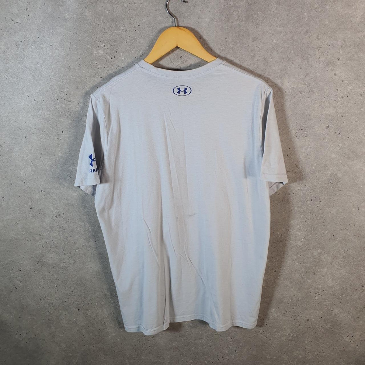 Vintage Under Armour Spellout T Shirt Shirt Men’s Large Grey Loose Sports Athletic