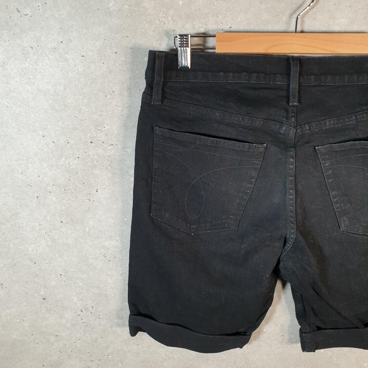 Vintage Calvin Klein Shorts Jorts Cargo Womens W34 Black Relaxed Denim