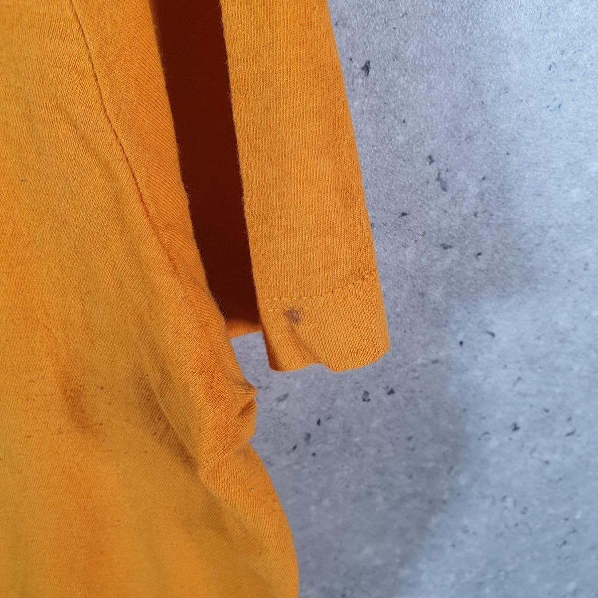 Vintage Nike Sportswear Spellout T Shirt Men’s Large Orange Logo Swoosh Athletic