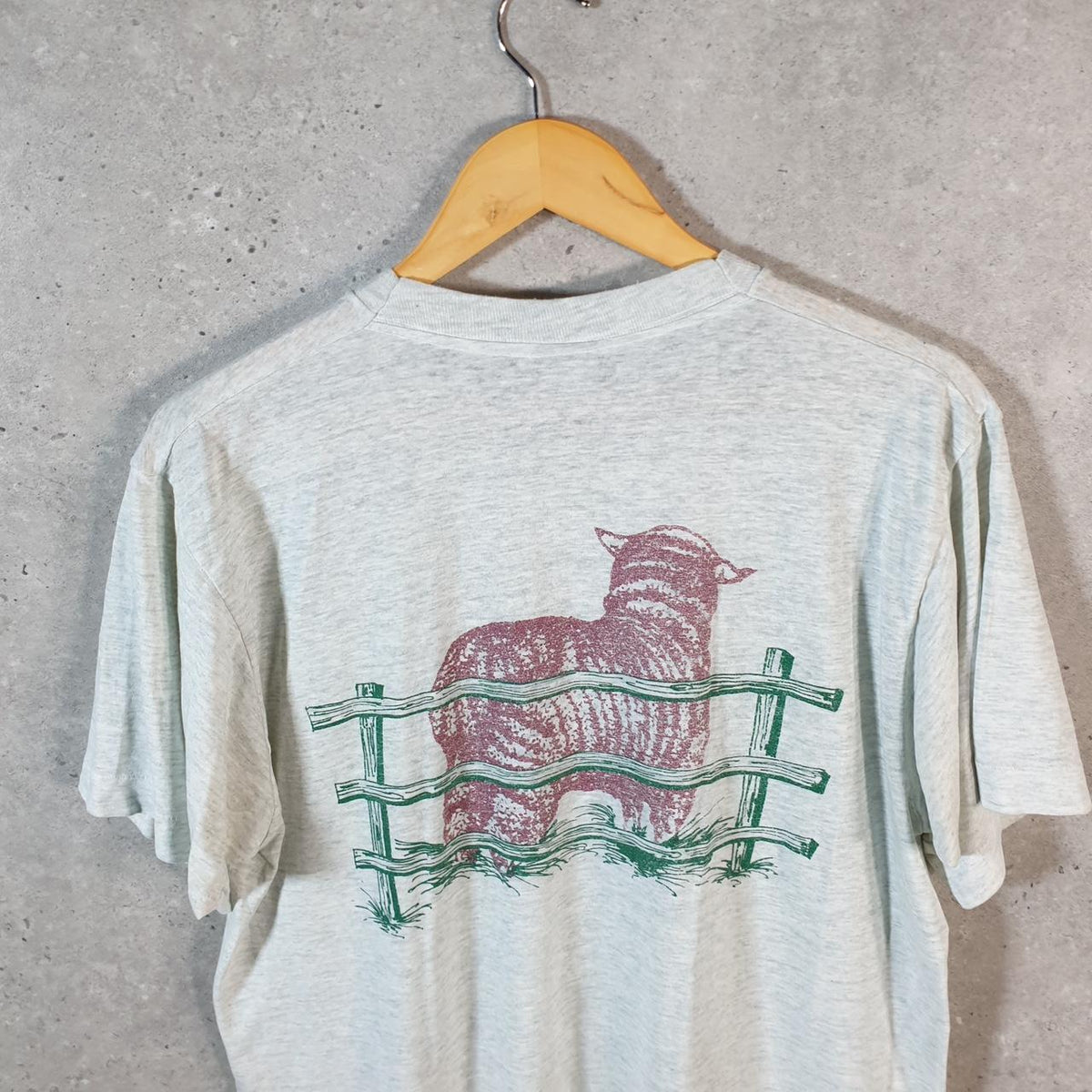 Vintage Screen Stars Firestone Farm Merino Sheep Michigan USA Single Stitch T Shirt Men’s Large Grey C8145