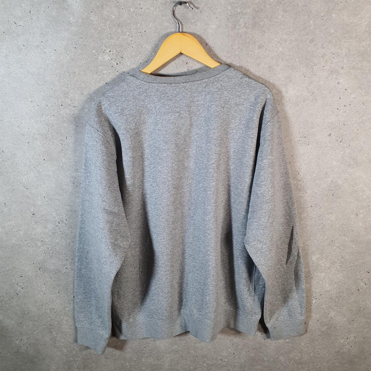 Vintage Nike Club Sweatshirt Men’s Large Tall Grey Swoosh Y2K Pullover Logo