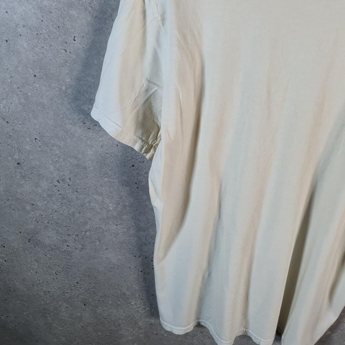 Vintage Calvin Klein T Shirt Men’s Medium White Casual Sports