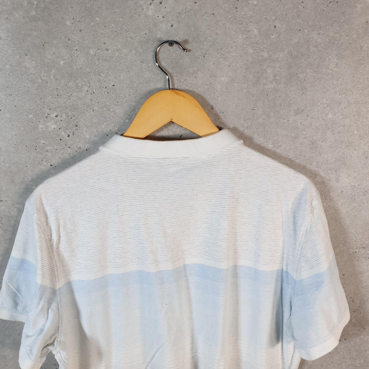 Vintage Calvin Klein Polo Shirt Men’s XL White Striped Classic Fit Embroidered Logo C9940