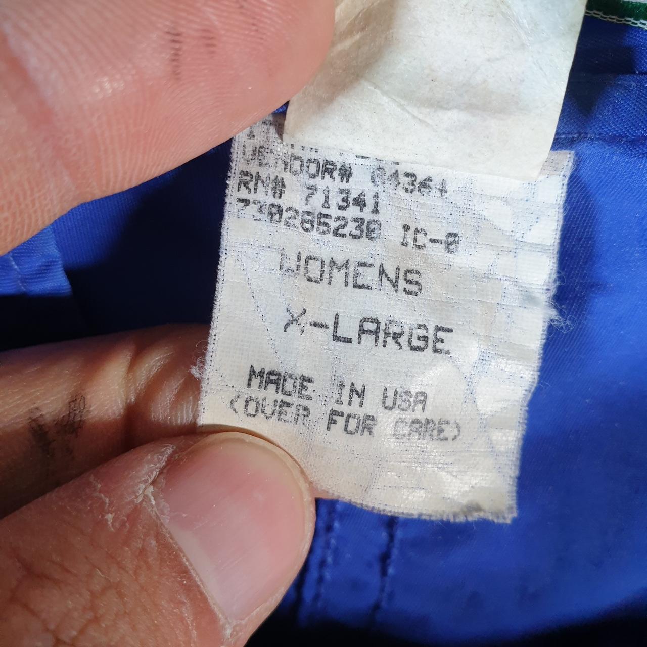 Vintage L.L. Bean USA Outdoors Nylon Jacket Mens XL Blue Waterproof Hooded