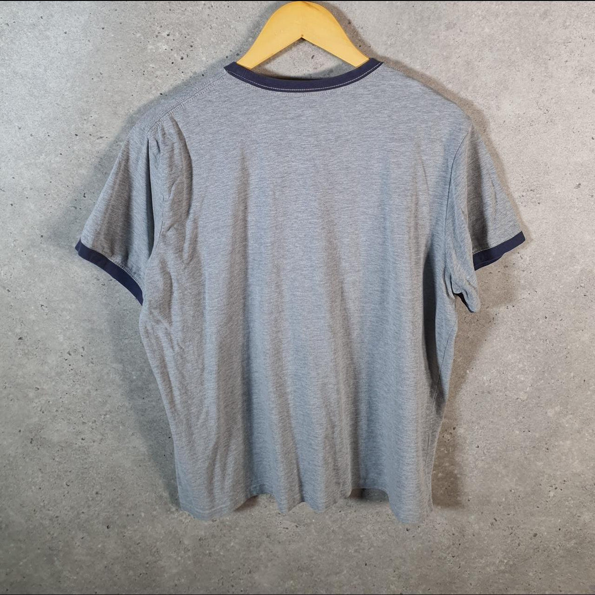 Vintage Disney Land Mickey Mouse T Shirt Men’s Small Grey Graphic Cartoon