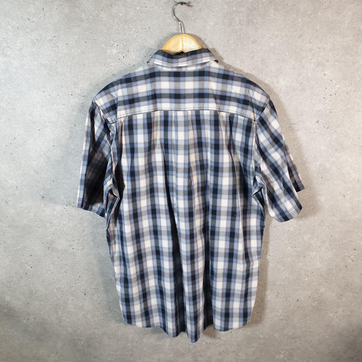 Vintage Carhartt Shirt Button Down Mens Large Blue Checkered Chore Utility Relaxed Big Fish Vintage