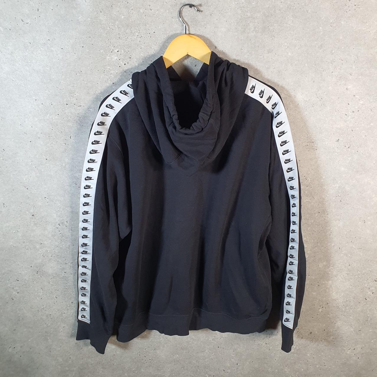 Vintage Nike Club Hoodie Men’s Large Black Centre Swoosh Y2K Pullover Sweatshirt Logo