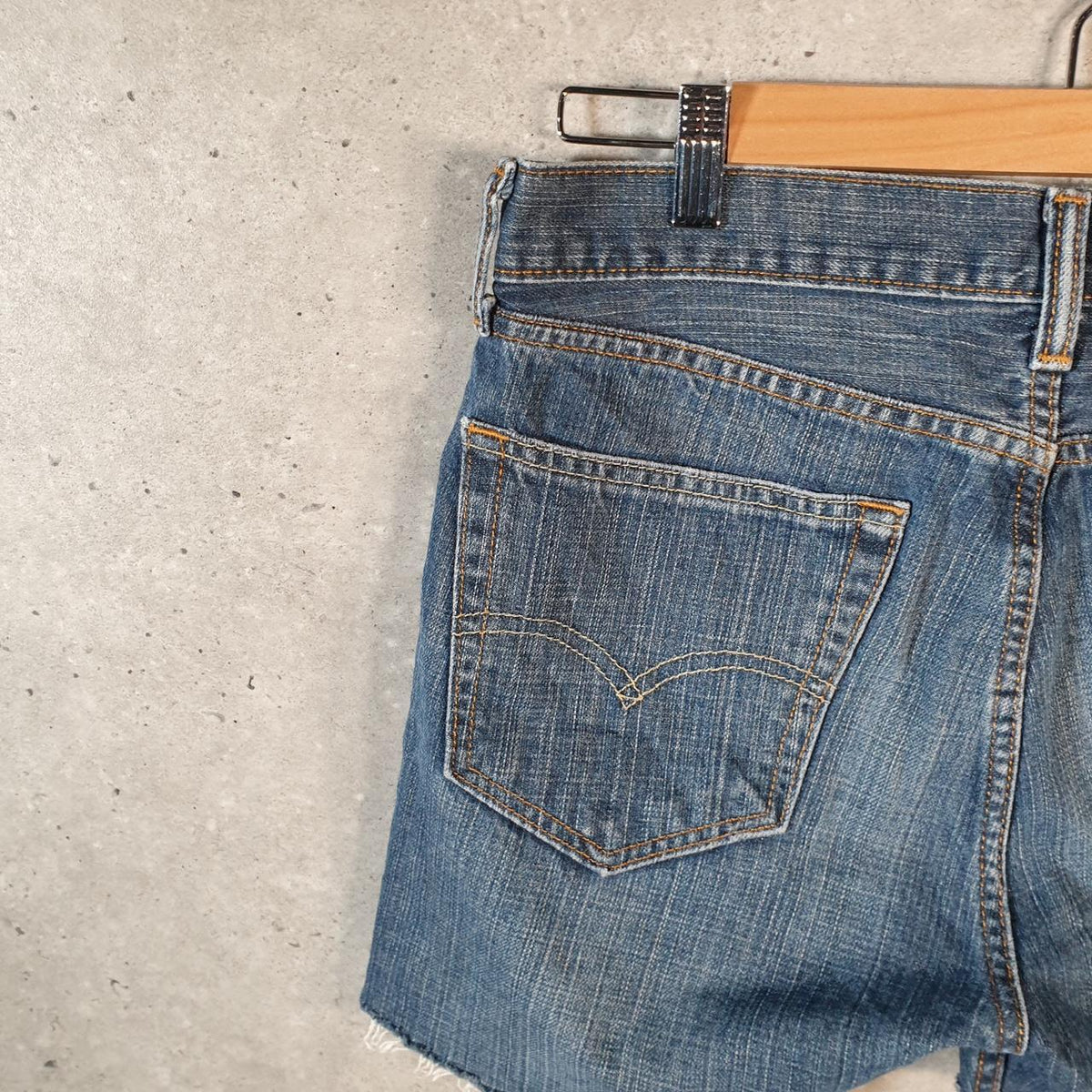 Vintage Levi’s 505 Cut Off Baggy Shorts Jorts Cargo Womens W31 Blue Relaxed Denim