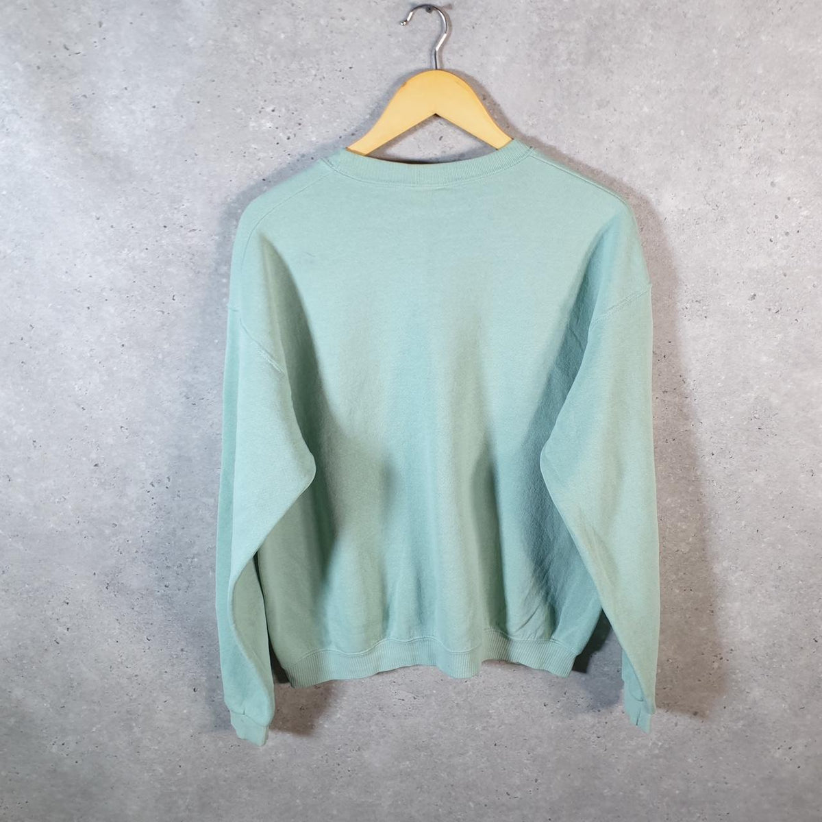 Vintage Lee Heavyweight Sweatshirt Men’s Large Blue USA Flowers Vase Embroidered