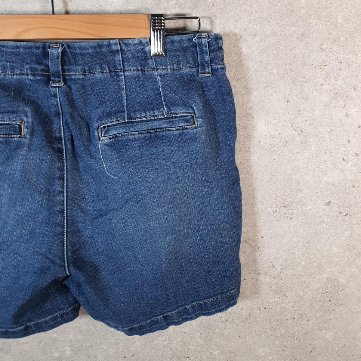 Vintage Lee Baggy Shorts Jorts Cargo Womens W30 Blue Relaxed Denim