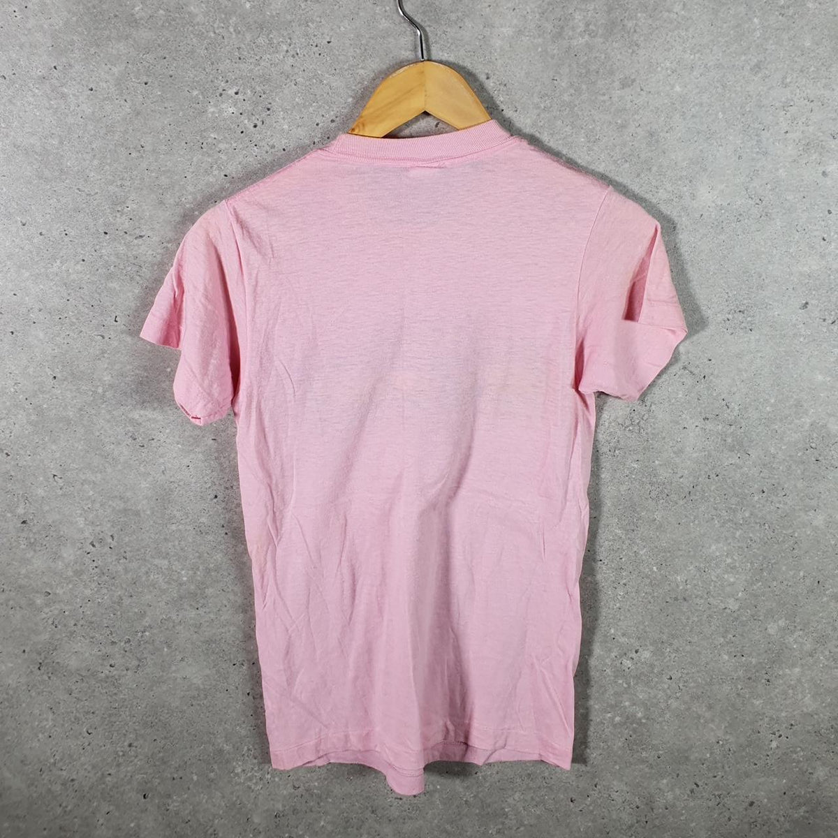 Vintage Ched Anvil Great America 90s USA Single Stitch T Shirt Men’s Small Pink