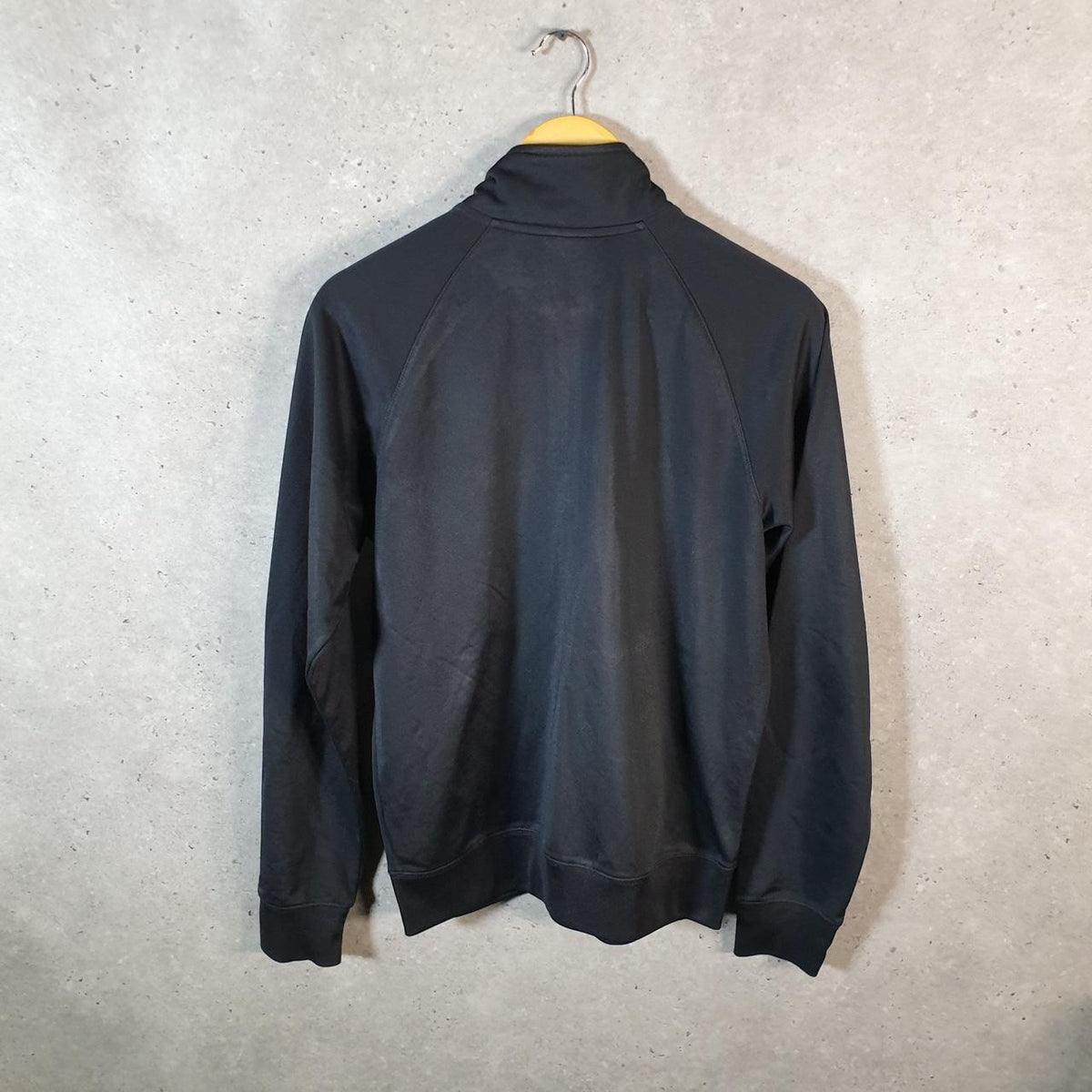 Vintage Nike Dri Fit Windbreaker Track Jacket Mens Small Black USA Swoosh Full Zip USA