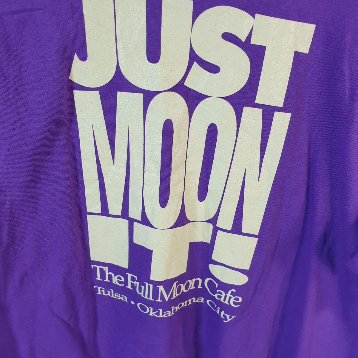 Vintage Fruit of the Loom Full Moon Cafe Oklahoma Tulsa 90s Single Stitch T Shirt Men’s XL Purple C8373
