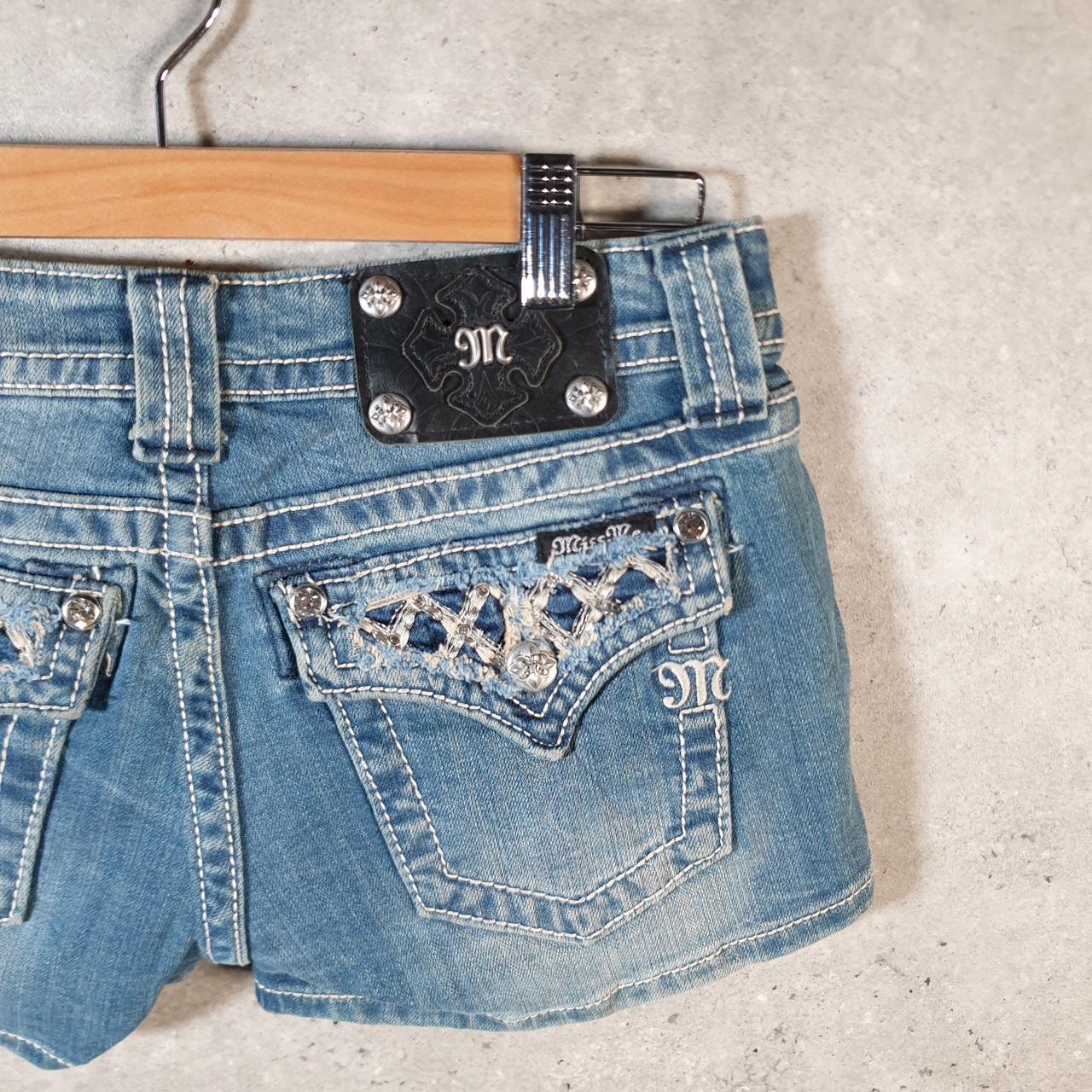 Vintage Miss Me Baggy Y2K Hip Hop Jeans Shorts Jorts Womens W27 Blue Denim Low Rise