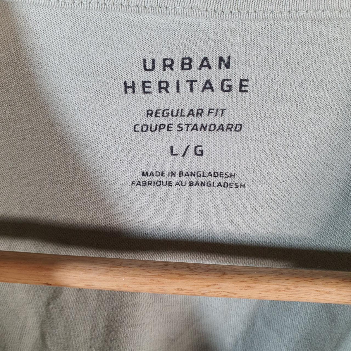 Vintage Urban Heritage Brooklyn T Shirt Men’s Large Green Casual Logo Athletic
