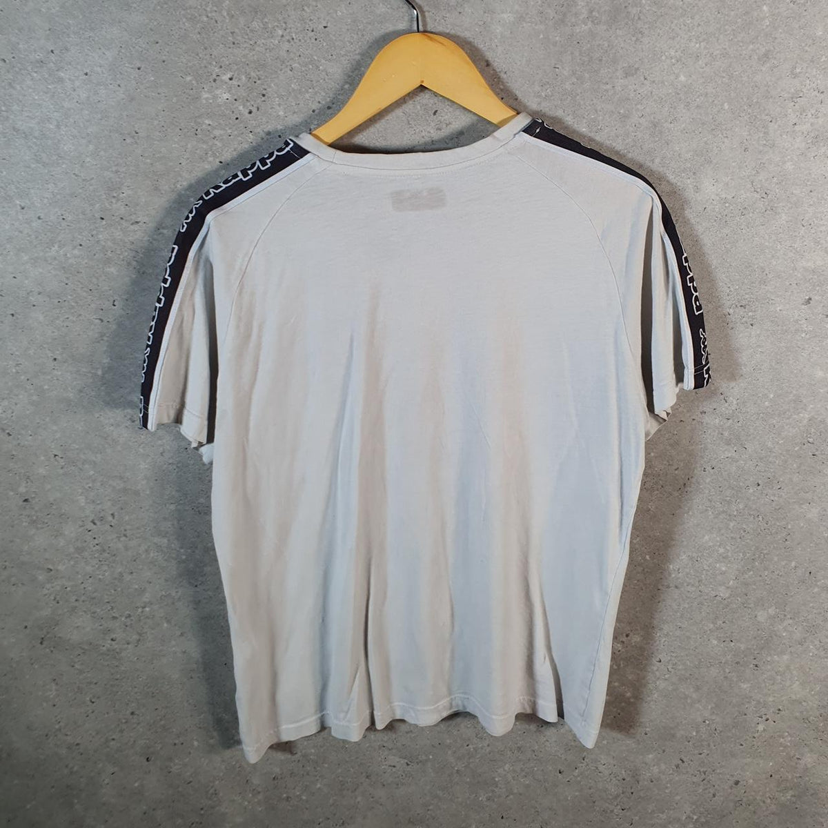 Vintage Kappa Graphic T Shirt Men’s Small White Casual Sports Logo Athletic