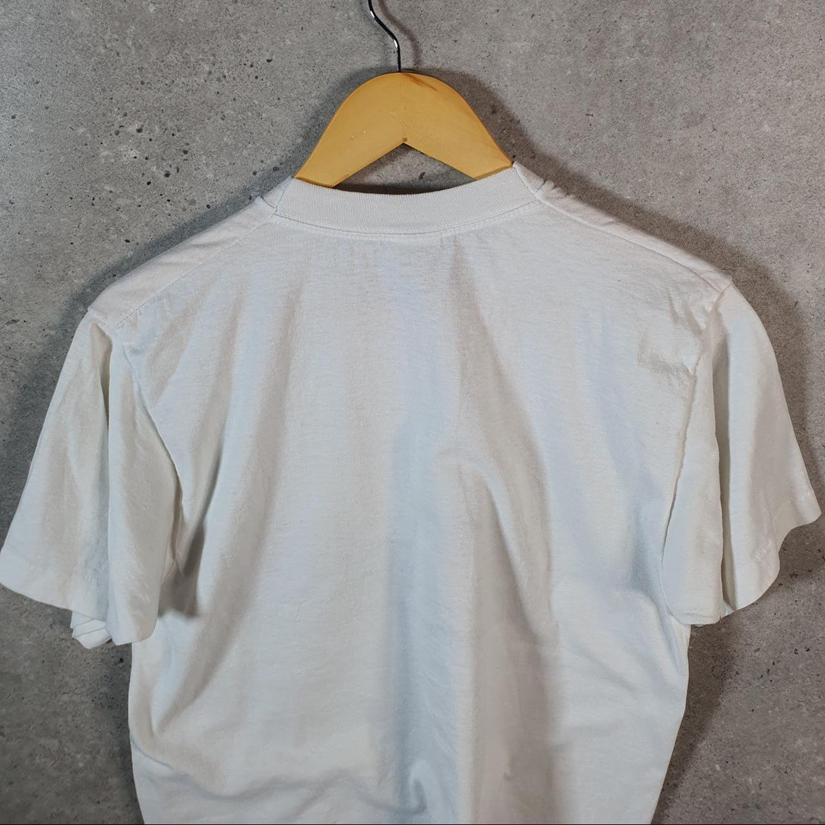 Vintage Fruit of the Loom Cheer USA 90s Graphic Single Stitch T Shirt Men’s Medium White C9470