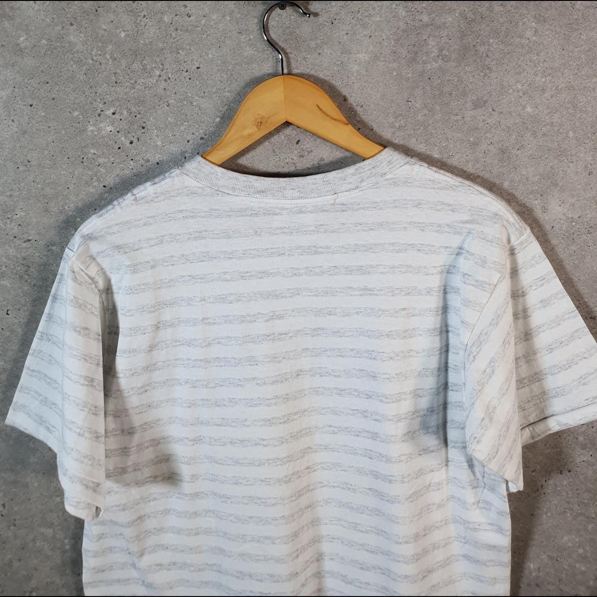 Vintage Trench NCAA Final Four 1993 New Orleans Single Stitch T Shirt Men’s Medium Grey Striped