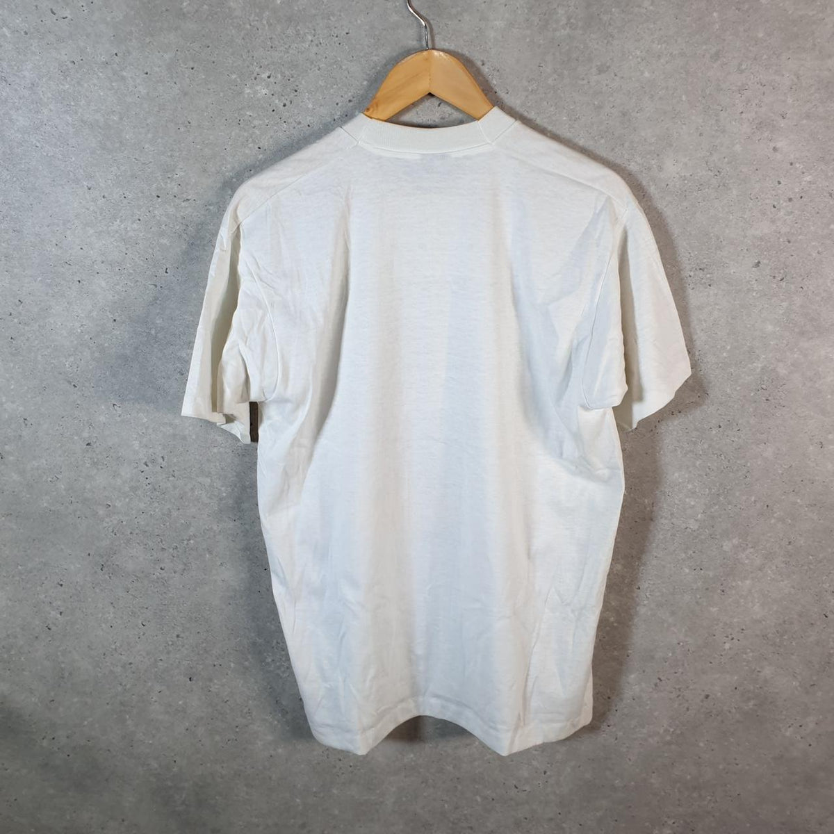 Vintage Best Fruit of the Loom Las Vegas USA Single Stitch T Shirt Men’s Large White Big Fish Vintage