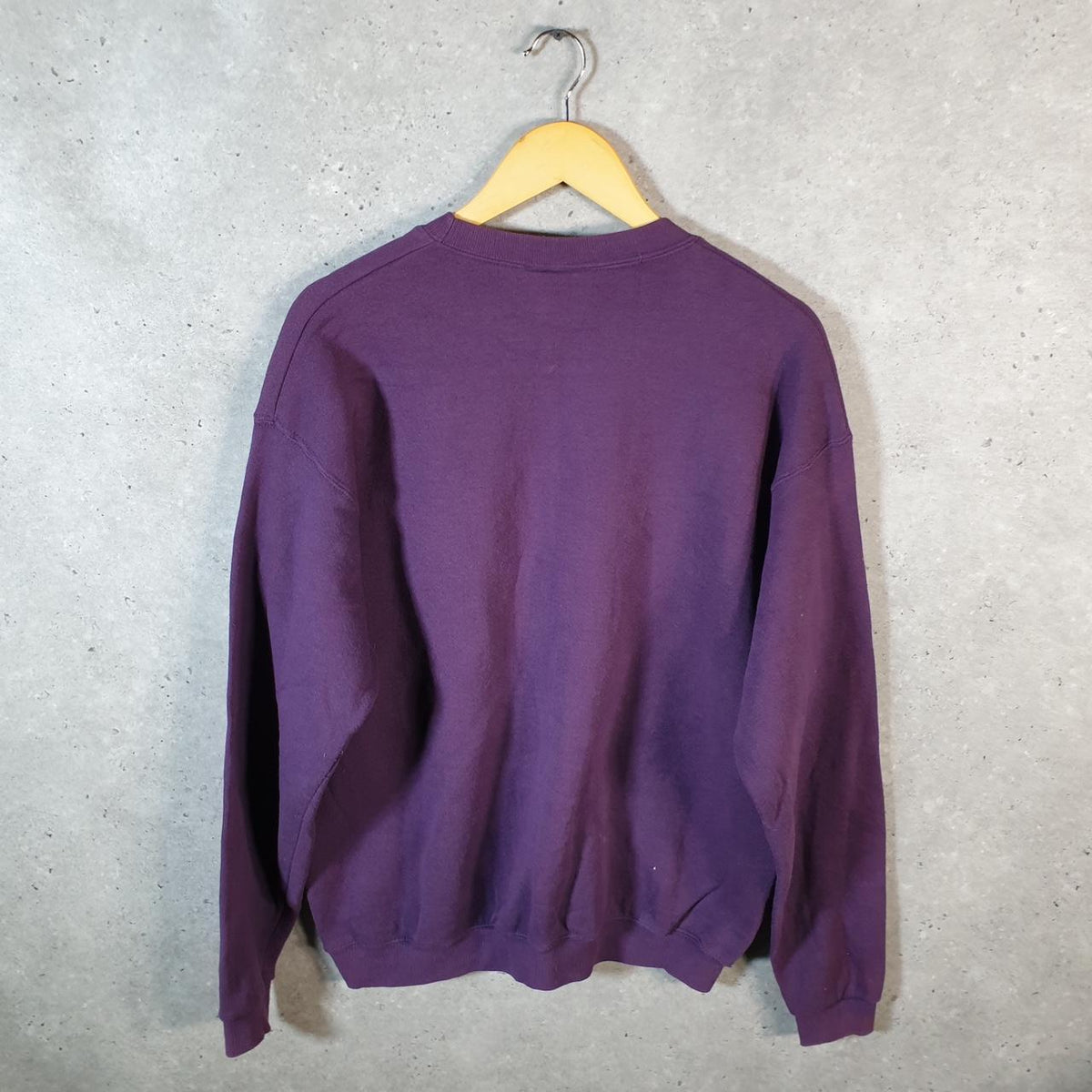 Vintage Lee Heavyweight Sweatshirt Men’s Large Purple USA Pullover Blank Baggy