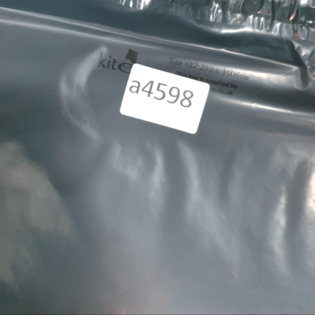 Vintage Levi’s Baggy Shorts Jorts Cargo Womens W26 Blue Relaxed Denim