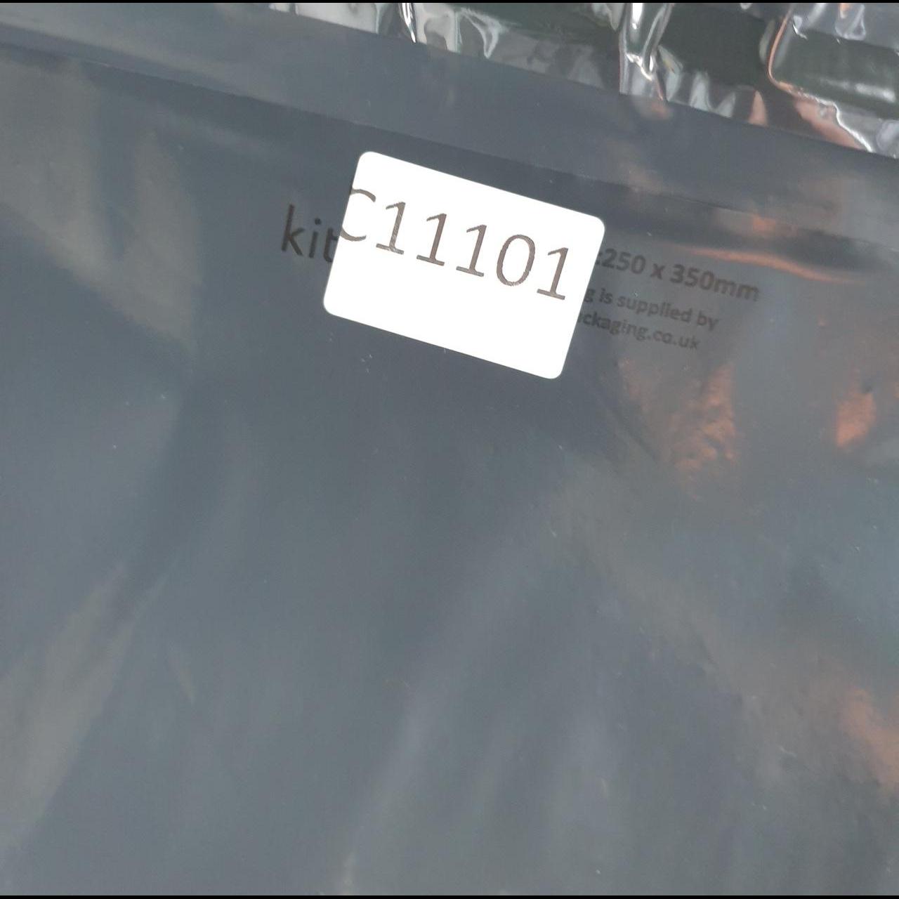 Vintage Adidas Spellout T Shirt Men’s XL Black Three Stripes Logo Athletic