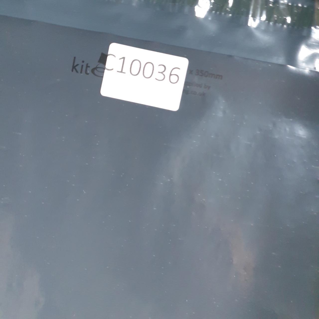 Vintage Adidas Spellout USA Retro T Shirt Womens Medium White Logo Athletic