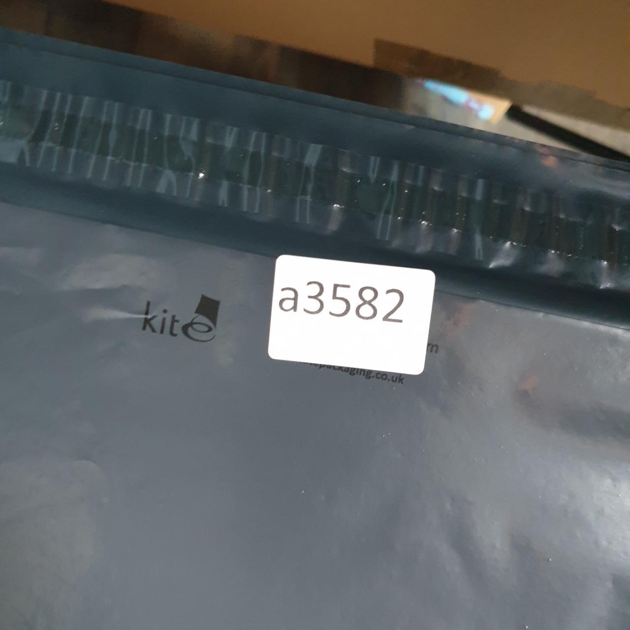 Vintage Wrangler Jeans Trousers Men’s W29 L34 Blue Logo Embroidered Big Fish Vintage