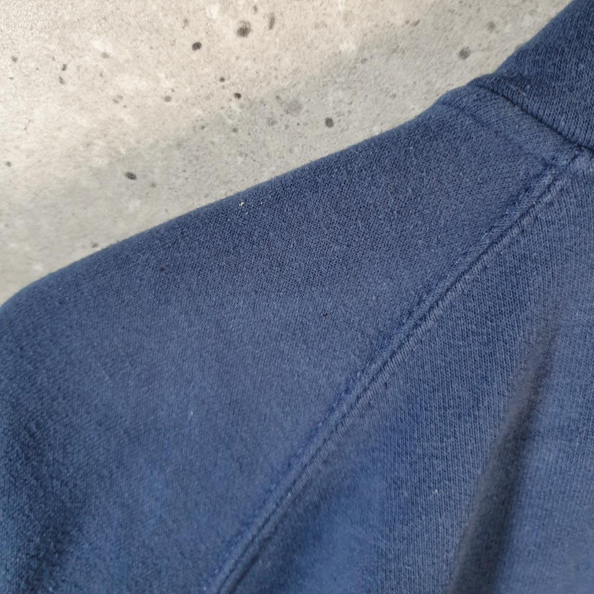 Vintage Carhartt Sweatshirt Mens Medium Navy Blue Full Zip Blank USA Original Fit