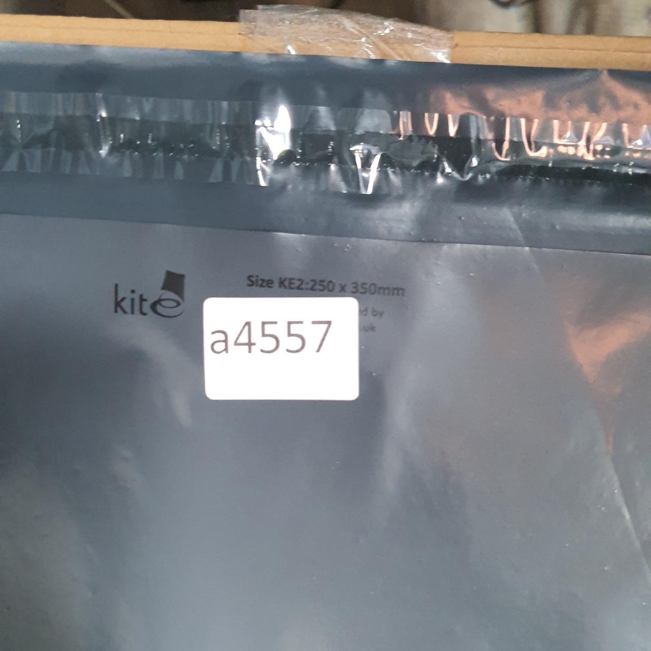 Vintage Lee Mid Rise Baggy Shorts Jorts Cargo Womens W30 White Relaxed Denim A4557