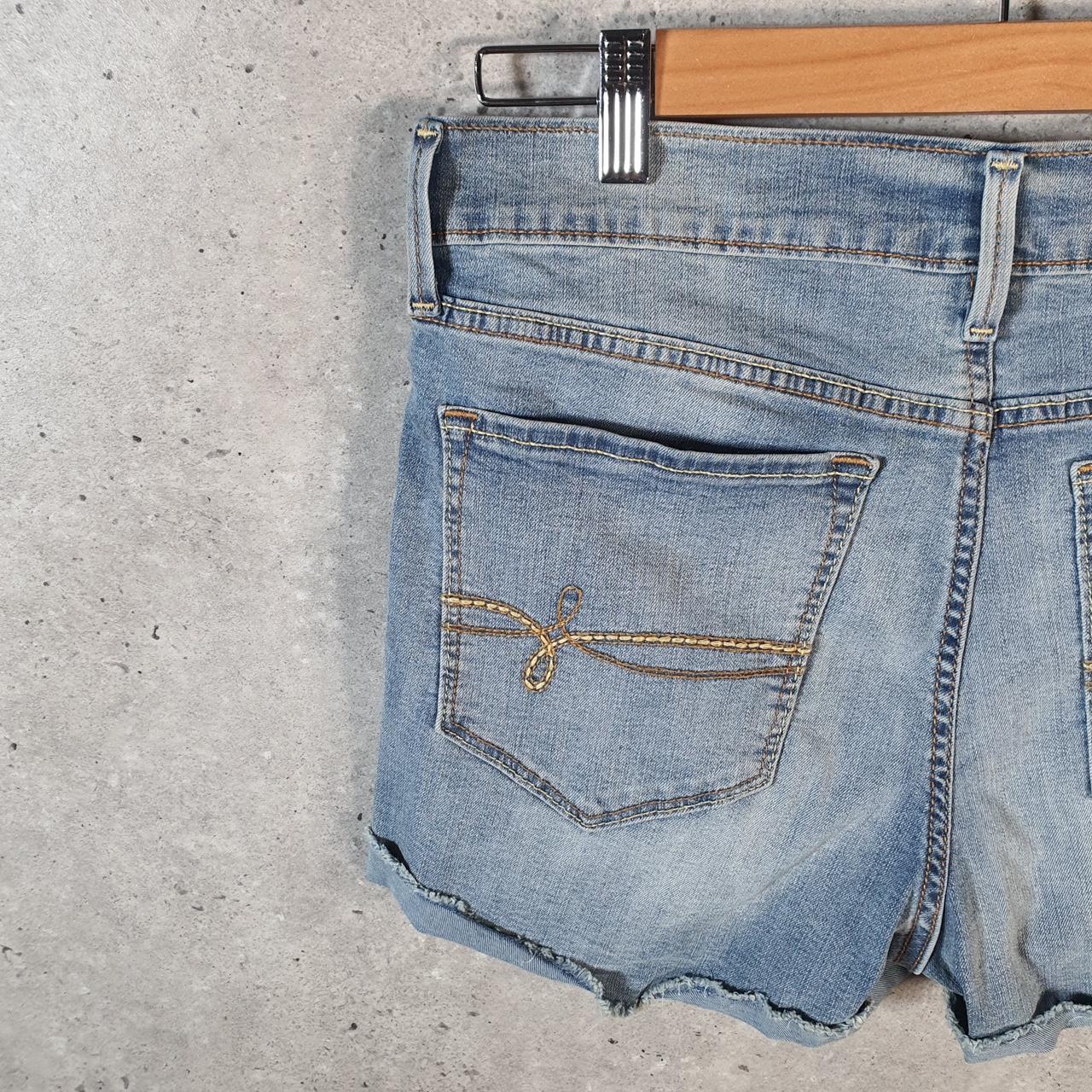 Vintage Levi’s Cut Off Baggy Shorts Jorts Cargo Womens W32 Blue Relaxed Denim