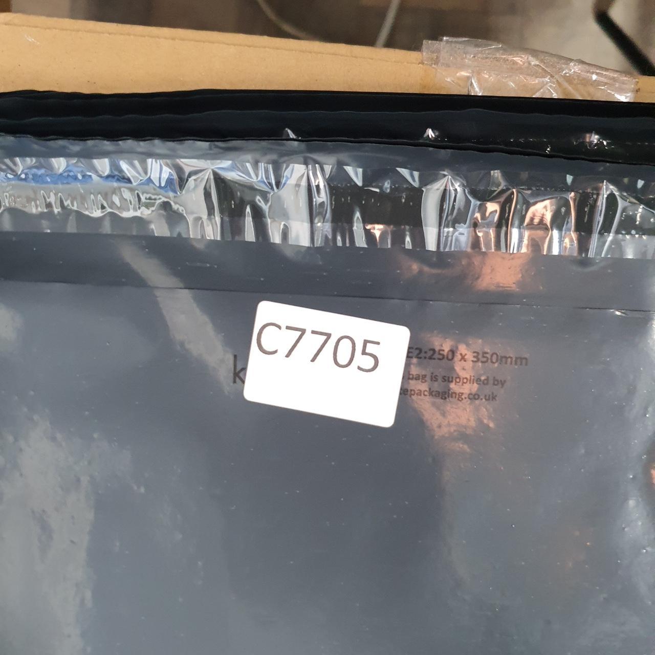 Vintage Ralph Lauren Button Down Shirt Men’s Medium Blue Checkered Indigo Oxford Fit Cotton Pocket Big Fish Vintage