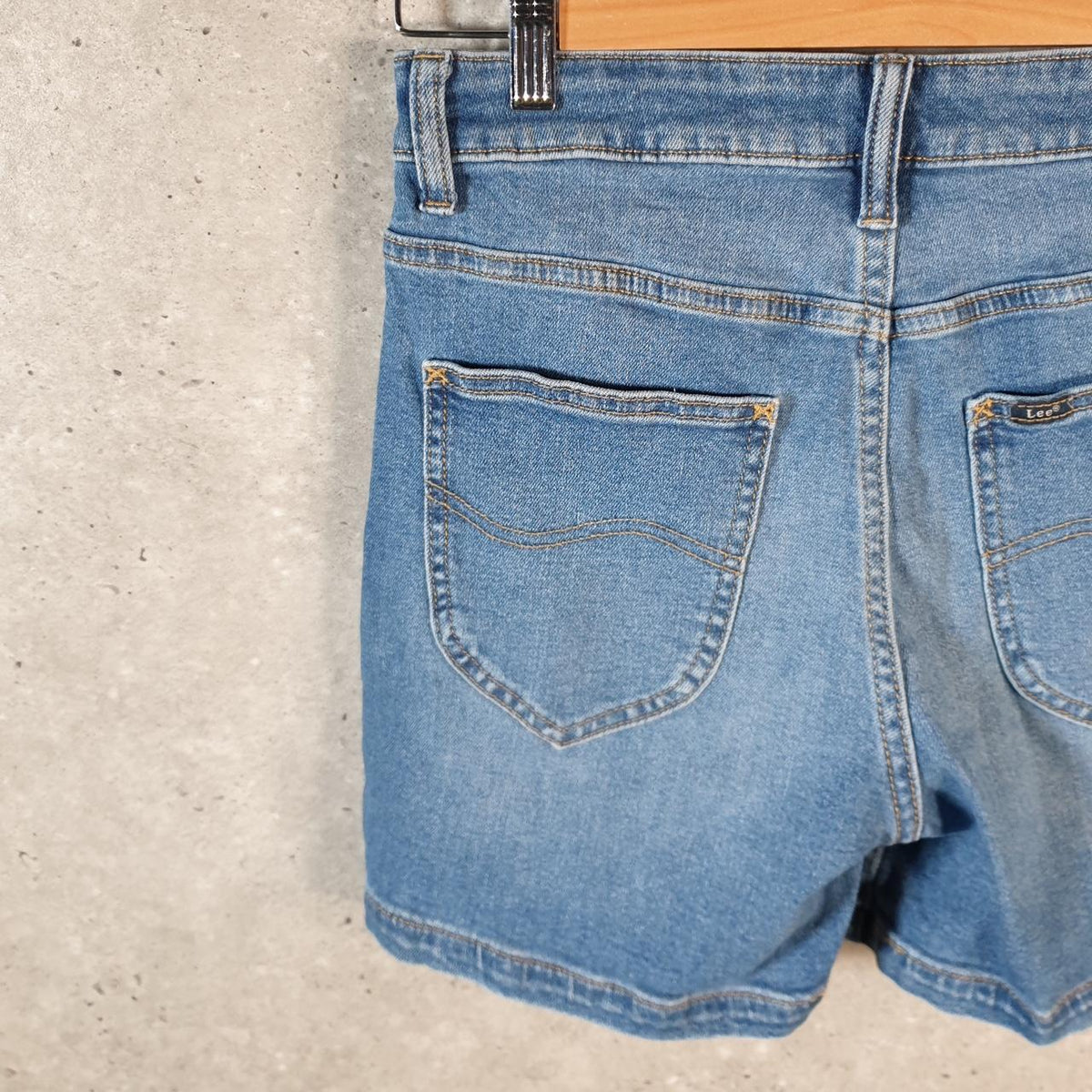 Vintage Lee Baggy Shorts Jorts Cargo Womens W28 Blue Relaxed Denim