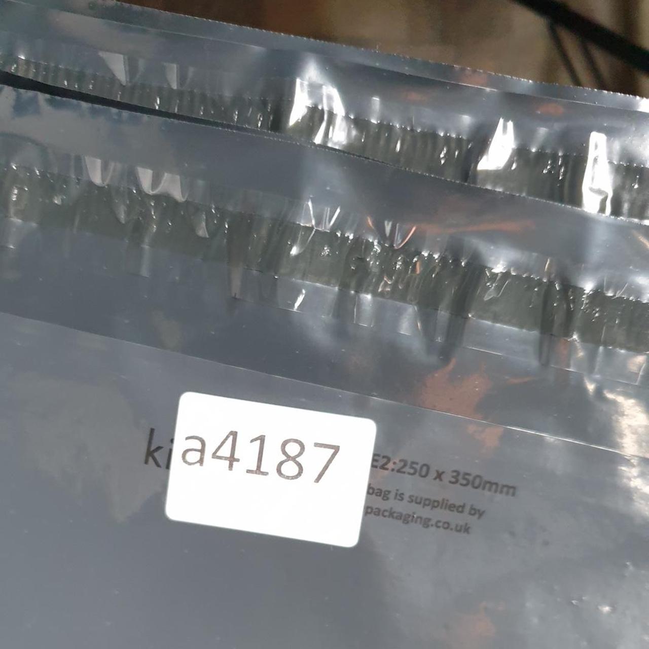 Vintage Rocawear Baggy Y2K Hip Hop Jeans Shorts Jorts Mens W38 Blue Denim USA Big Fish Vintage