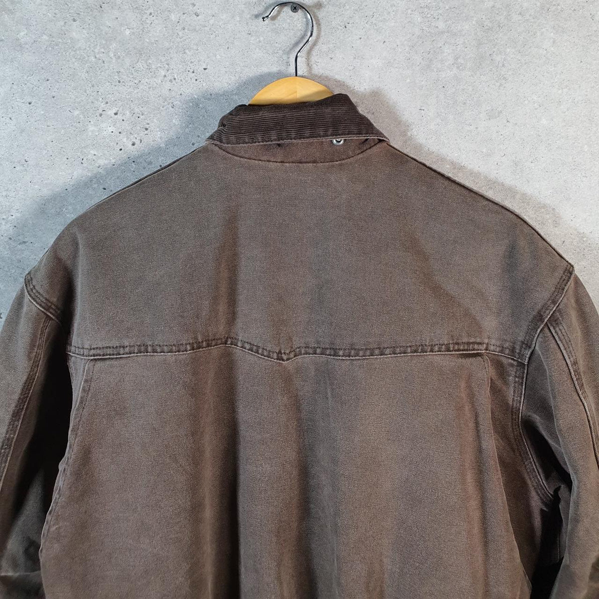 Vintage Carhartt Barn Chore Blanket Lined Jacket Men’s Large Brown Canvas C52 CHT USA Big Fish Vintage
