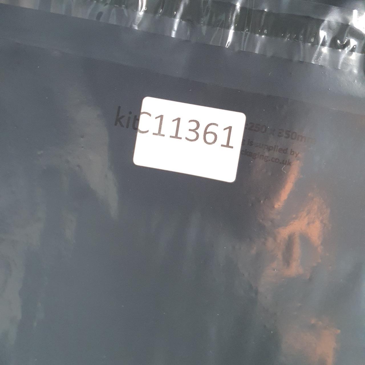 Vintage Tommy Hilfiger Polo Shirt Men’s Large Beige Custom Fit Embroidered Logo