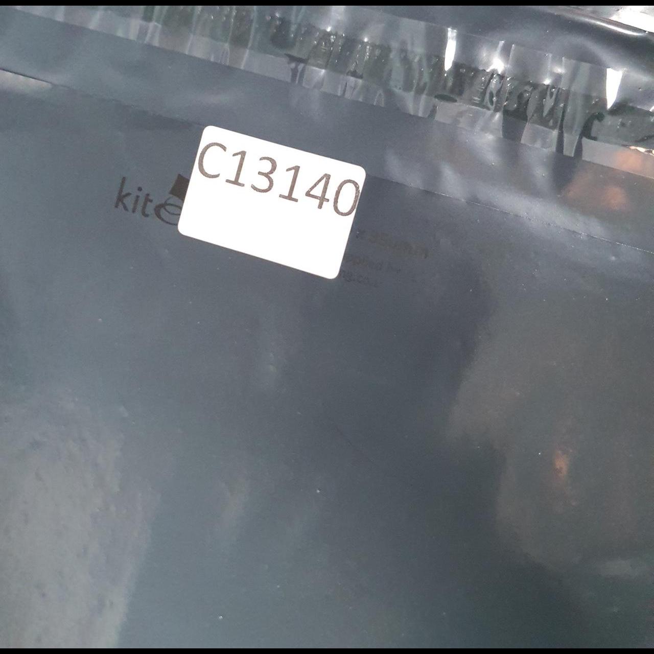 Vintage Lee Ultraweight Sweatshirt Men’s Medium White USA Olivia Alaska Holiday New York