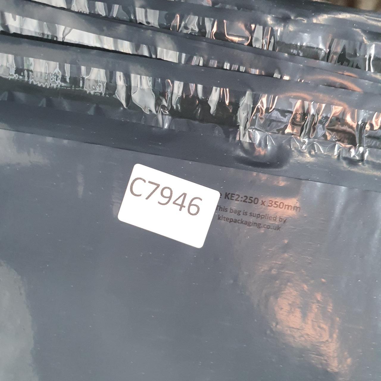 Vintage Nike Club T Shirt Men’s Large Beige Centre Swoosh Logo Athletic Big Fish Vintage