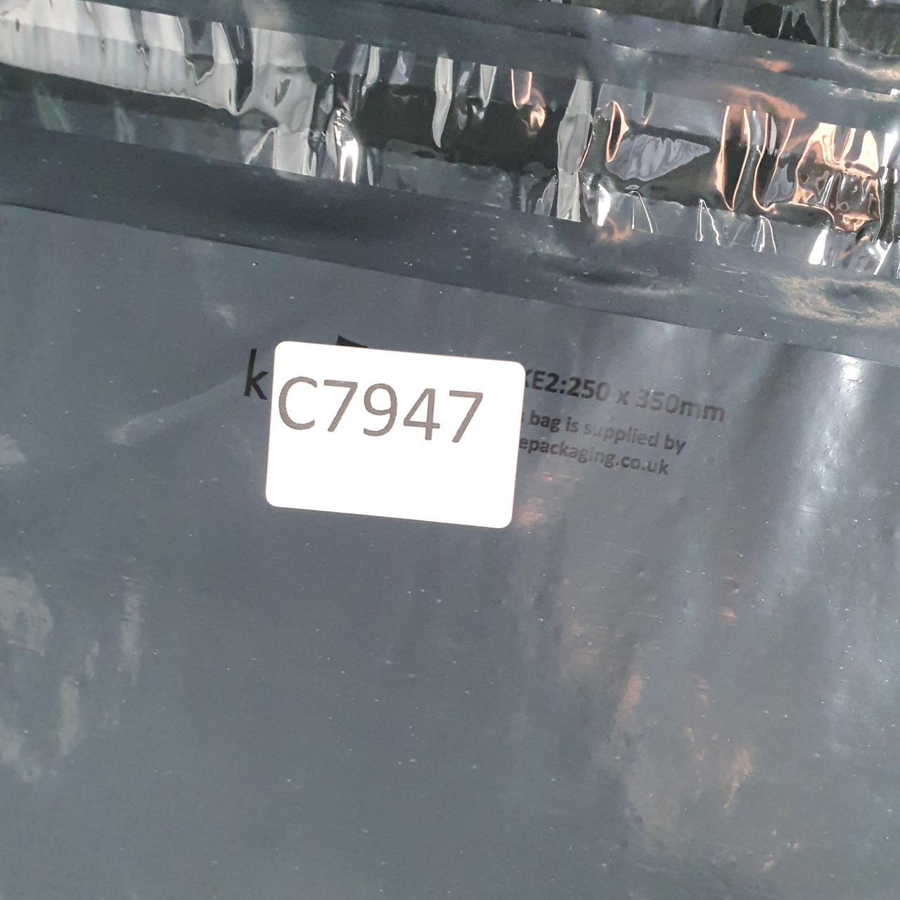 Vintage Nike T Shirt Men’s Medium Black Printed Single Swoosh Logo Athletic Big Fish Vintage