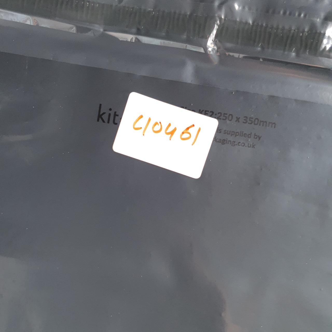 Vintage Adidas Go Tee T Shirt Men’s Medium Grey Three Stripes Logo Athletic