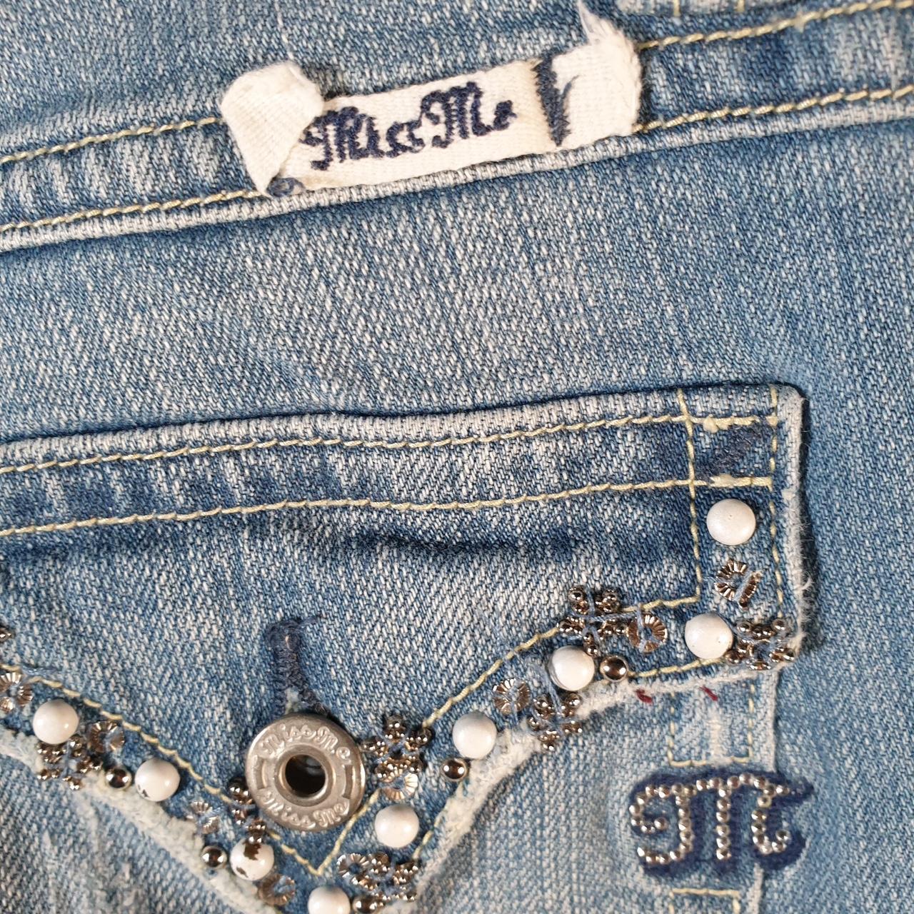 Vintage Miss Me Baggy Y2K Hip Hop Jeans Shorts Jorts Womens W28 Blue Denim Low Rise